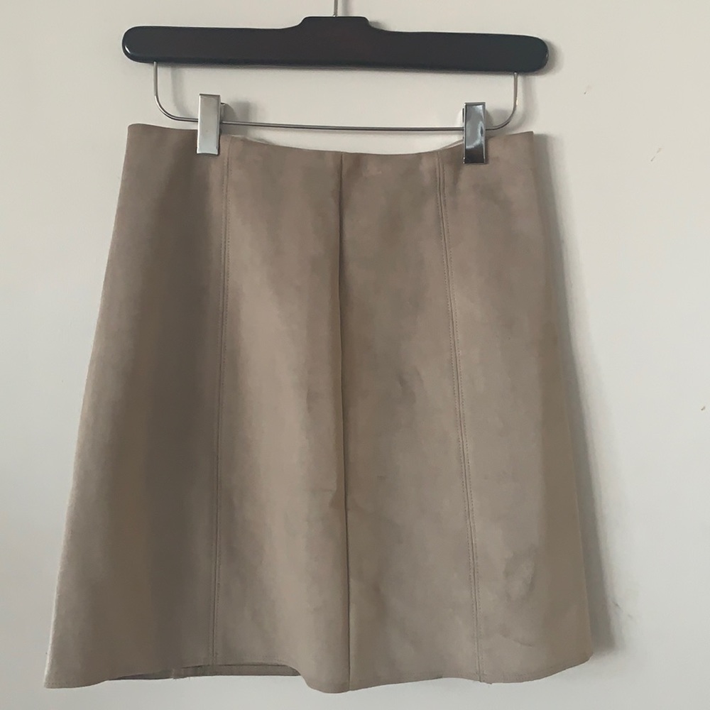 Suede Beige mini skirt - size 4